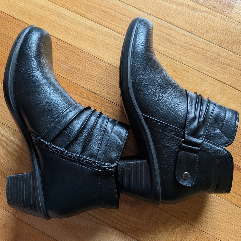 Black Ankle Boots for Women